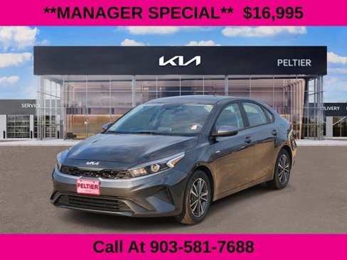 Used 2023 Kia Forte LXS image 3