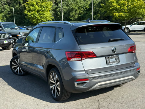 Used 2022 Volkswagen Taos SE image 5