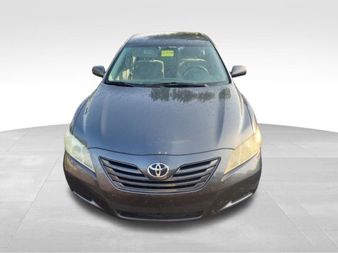 Used 2009 Toyota Camry LE image 3