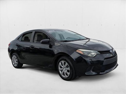 Used 2014 Toyota Corolla LE image 3