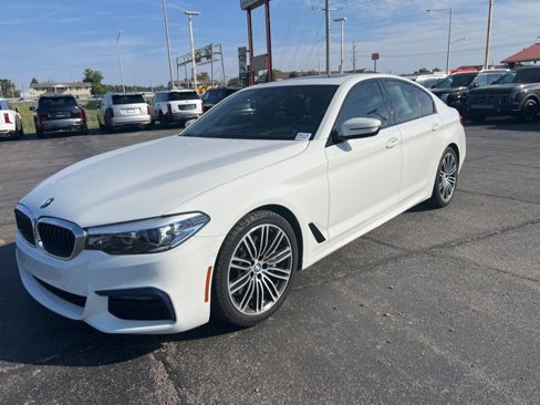 Used 2019 BMW 530i w/ M Sport Package image 1