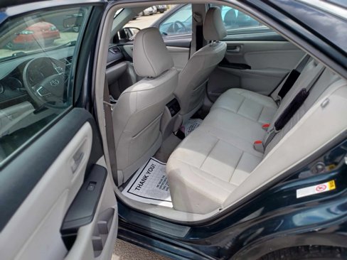 Used 2017 Toyota Camry XLE image 11