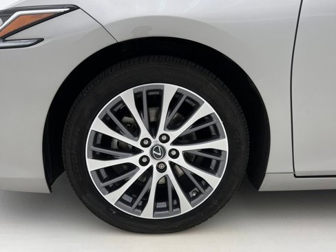 Used 2021 Lexus ES 250 w/ Premium Package image 31