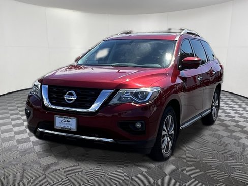 Used 2018 Nissan Pathfinder SL image 3