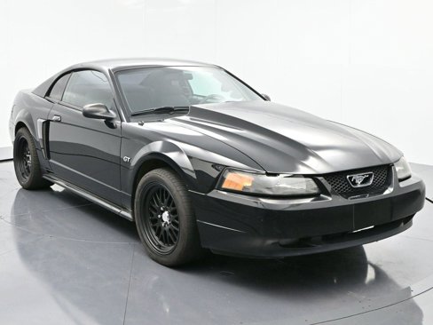 Used 2003 Ford Mustang GT image 1