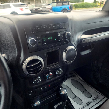 Used 2017 Jeep Wrangler Sport w/ Quick Order Package 24S image 9