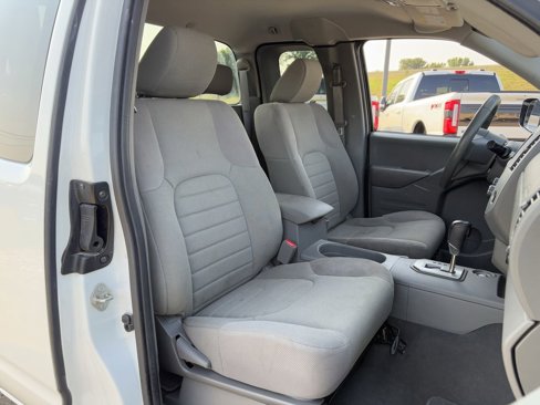 Used 2021 Nissan Frontier S image 29