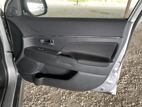 Used 2024 Mitsubishi Outlander Sport ES image 33