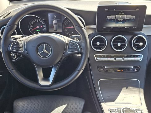 Used 2019 Mercedes-Benz GLC 300 image 18