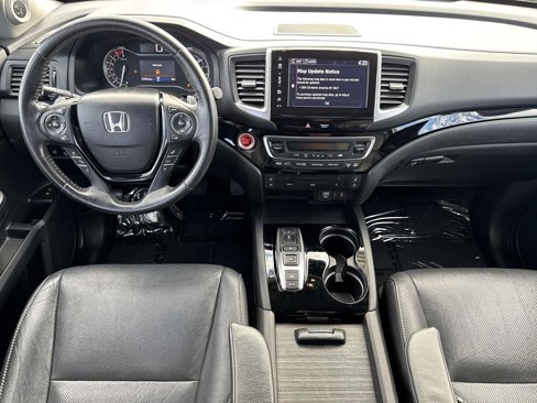Used 2017 Honda Pilot Elite image 9