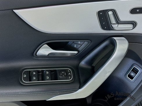 Used 2020 Mercedes-Benz A 220 4MATIC image 23