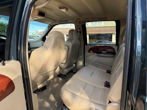Used 2006 Ford F250 4x4 Crew Cab Super Duty image 17