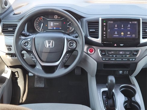 Used 2016 Honda Pilot EX image 16