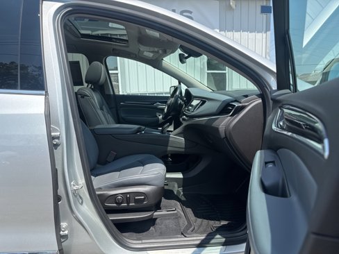 Used 2021 Buick Enclave Essence w/ Sound and Sites Package image 21
