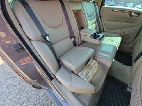 Used 2007 Volvo XC70 image 23