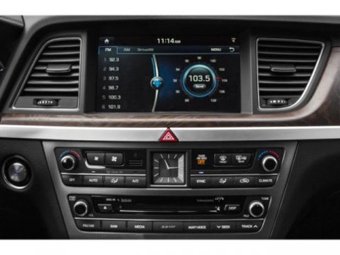 Used 2015 Hyundai Genesis 3.8 w/ Option Group 02 image 13