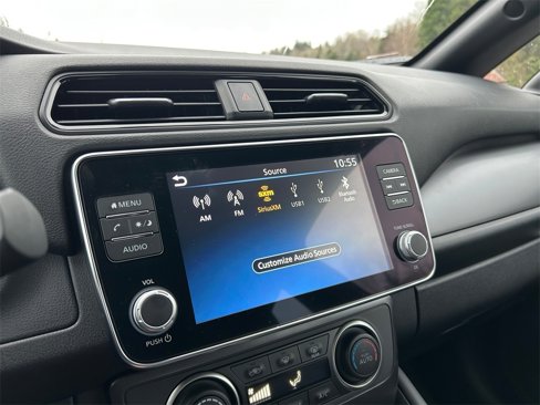 New 2025 Nissan Leaf S image 22