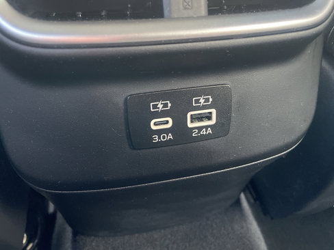 Used 2024 Subaru Outback Premium image 42