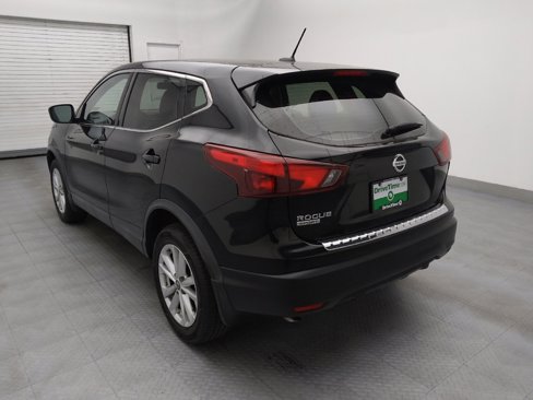 Used 2019 Nissan Rogue Sport S w/ Appearance Package image 5