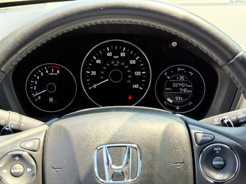 Used 2019 Honda HR-V Sport image 9
