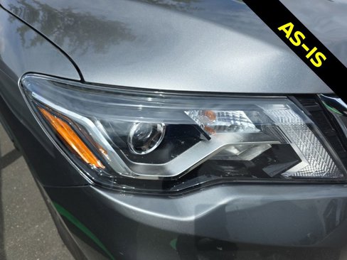 Used 2019 Nissan Pathfinder SL image 4