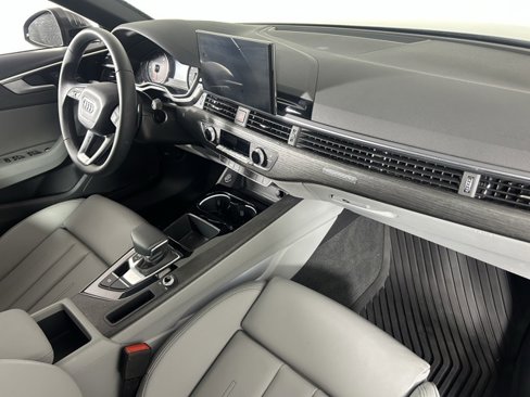 Certified 2025 Audi A4 2.0T Premium w/ Convenience Package image 22