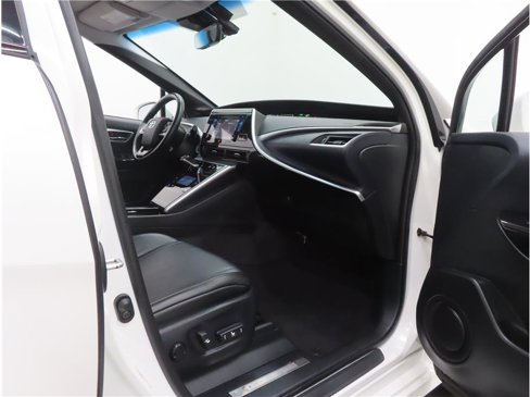 Used 2017 Toyota Mirai image 19