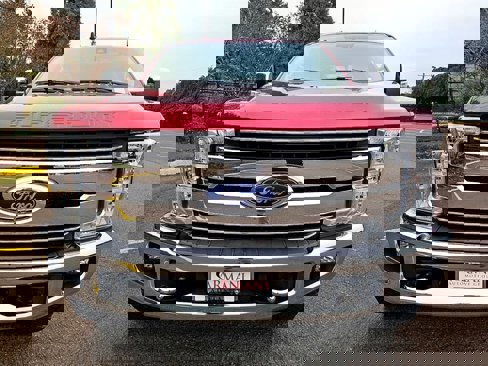 Used 2019 Ford F250 Lariat w/ Lariat Ultimate Package image 12