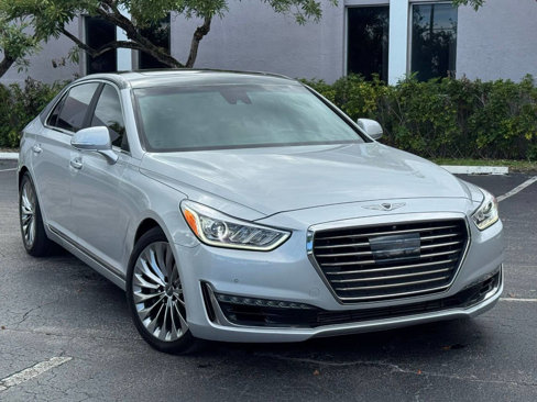 Used 2017 Genesis G90 3.3T Premium image 5