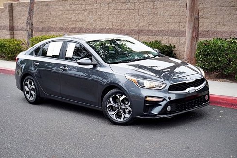 Used 2019 Kia Forte LXS image 3