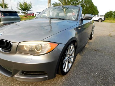Used 2012 BMW 135i Convertible image 19