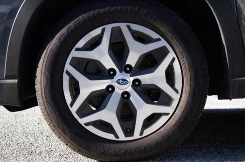 Used 2021 Subaru Forester Premium image 16