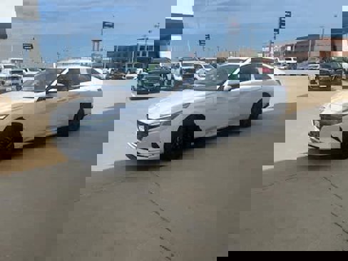 Used 2023 Hyundai Elantra Blue image 4