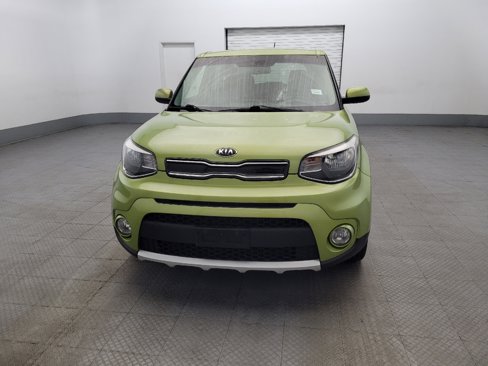 Used 2017 Kia Soul + image 15