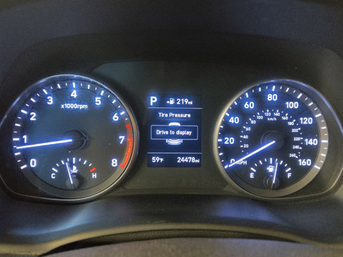 Used 2020 Hyundai Elantra GT image 23