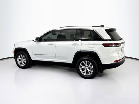 Used 2022 Jeep Grand Cherokee Limited image 7