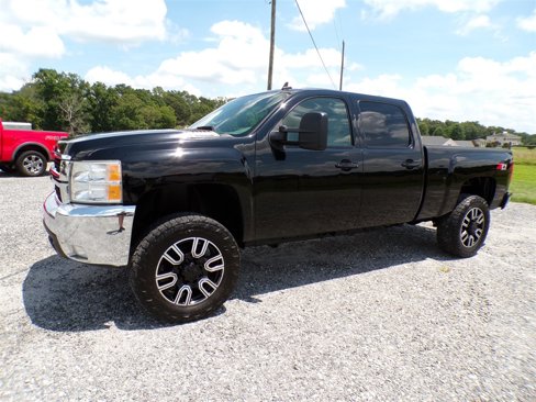 Used 2008 Chevrolet Silverado 2500 LTZ w/ Suspension Package, Off-Road image 15