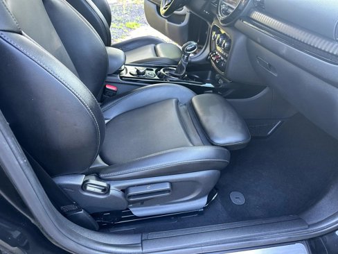 Used 2016 MINI Cooper Clubman image 18