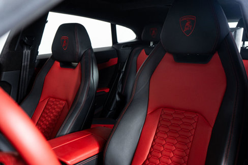 Used 2021 Lamborghini Urus image 20