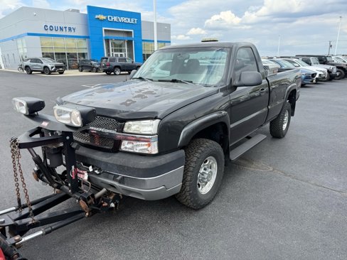 Used 2004 Chevrolet Silverado 2500 LS w/ Heavy-Duty Power Package image 11