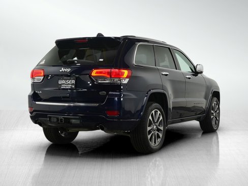 Used 2017 Jeep Grand Cherokee Overland image 5