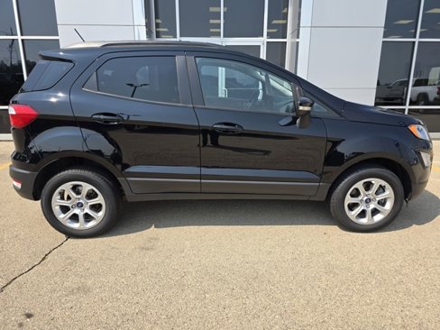 Used 2020 Ford EcoSport SE w/ SE Convenience Package image 2