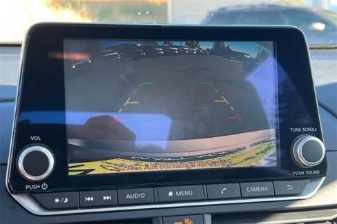 Used 2023 Nissan Altima 2.5 SV image 25