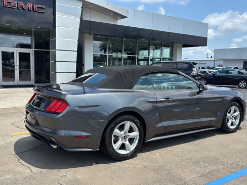 Used 2018 Ford Mustang Premium image 7