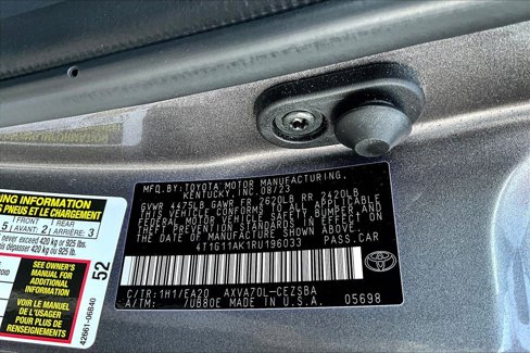 Used 2024 Toyota Camry SE image 17