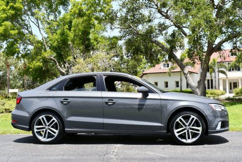 Used 2018 Audi A3 2.0T Premium image 32