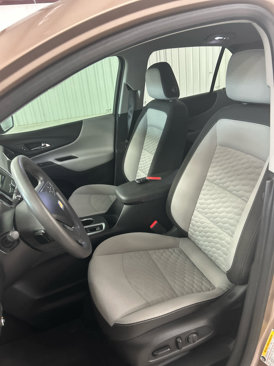 Used 2019 Chevrolet Equinox LS w/ LS Convenience Package image 12