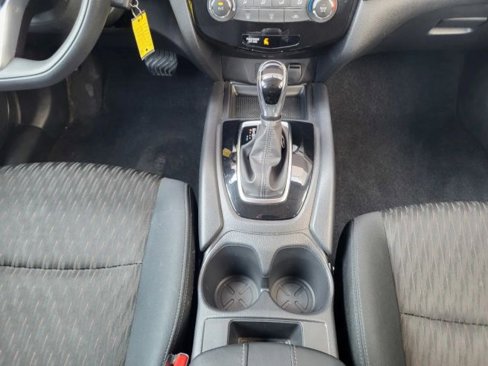 Used 2018 Nissan Rogue S image 30
