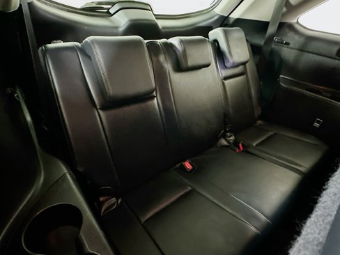Used 2015 Toyota Highlander XLE image 27