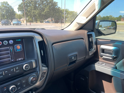 Used 2018 Chevrolet Silverado 1500 LTZ Z71 w/ LTZ Plus Package image 29
